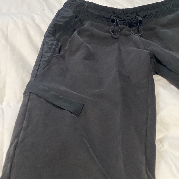 Hugo Boss Cargo Joggers - Picture 3 of 8